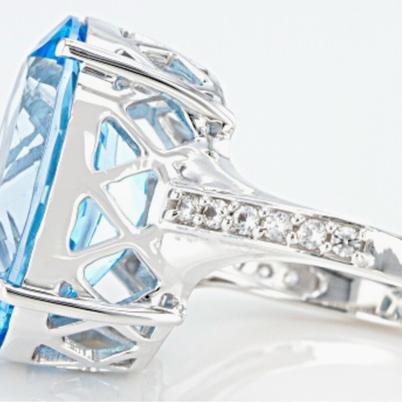 BlueTopaz/Silver Ring - Picture 4 of 7